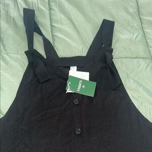 HALARA Elegant Black Button-Front Jumpsuit